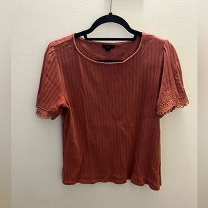 Ann Taylor Short Sleeve Pointelle Trim Top- M, Dusty Rose / Deep Blush Pink